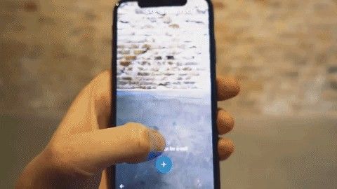 ARKit for drawing on large surfaces using SketchAR.